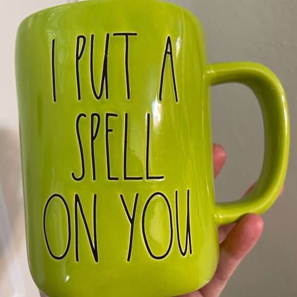 RAE DUNN BY MAGENTA - Hocus Pocus - I PUT A SPELL ON YOU - Coffee Cup - Tea Mug - Picture 2 of 7